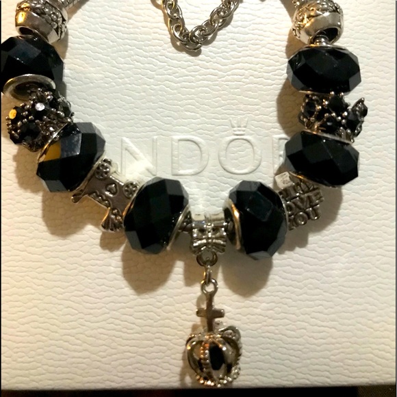 Vintage/Retired Pandora Bracelet Black Crystal and sterling! - Picture 2 of 12